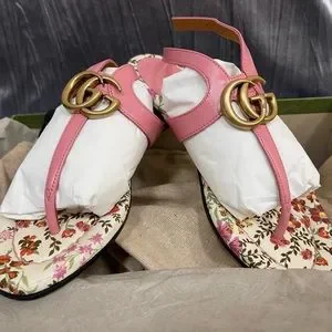 サンダル・ミュール GUCCI Women Sandals 802163FAENO 5855 Pink Gucci Women's Size 36 Embroidered Mesh Mules